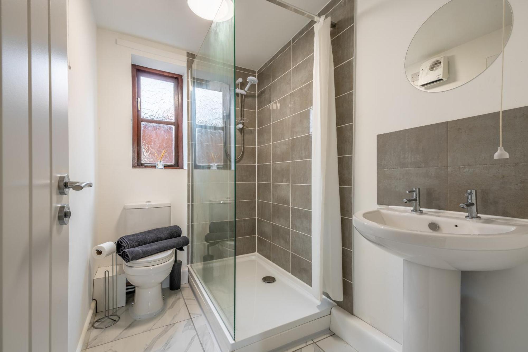 Modern Studio Flat In Wellington, Telford Wellington  Exterior photo